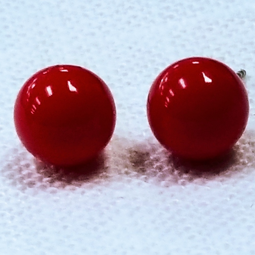 NEW 9mm Red Ball Stud Earrings